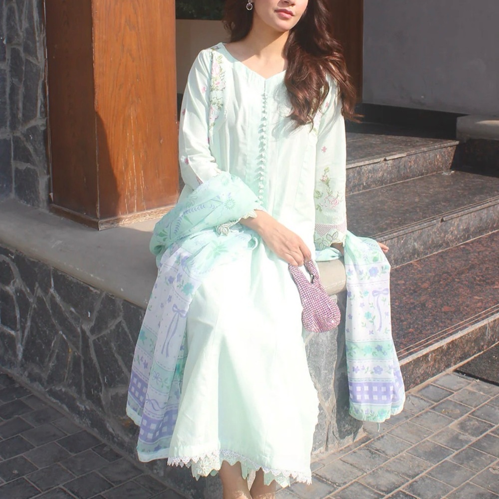 & Other Stories Mint Green Maxi Dress with Lavender Accents